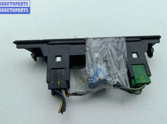 купить Кнопка обогрева сидений на Opel Astra G (1998-2004)