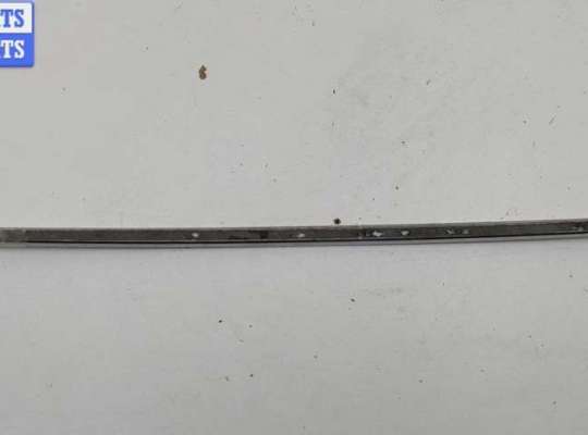 купить Молдинг крышки (двери) багажника на BMW 7 E38 (1994-2001)