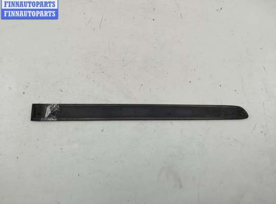 купить Молдинг двери задней левой на Volkswagen Touran