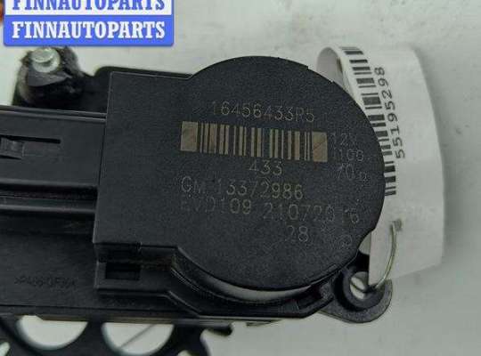 Моторчик заслонки печки на Opel Insignia