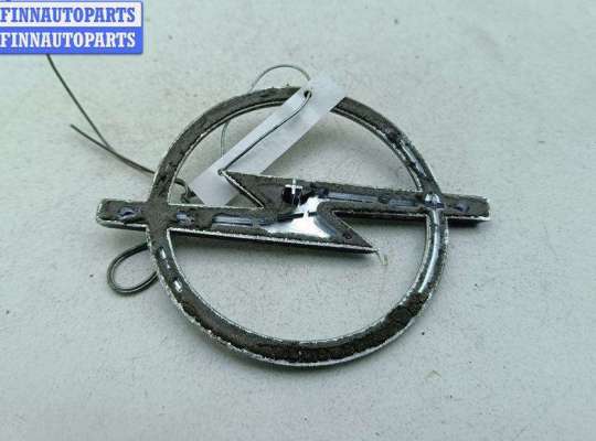 Эмблема (значок) на Opel Omega B