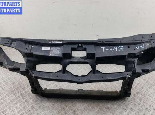 Панель передняя (телевизор) на Volkswagen Golf IV (1J)