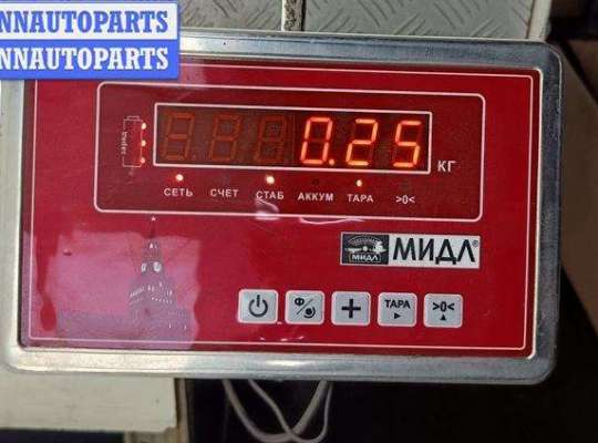 купить Молдинг двери задней левой на Volkswagen Passat B5