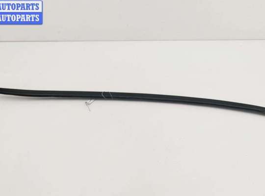купить Молдинг лобового стекла на Volkswagen Passat B6