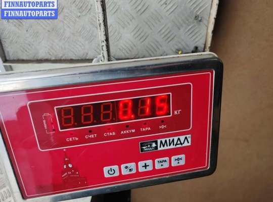 купить Молдинг стекла двери передней левой наружный на Volkswagen Golf-4