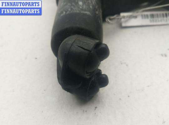 Форсунка омывателя фары / стекла на Volkswagen Passat B5+ (3B, GP)