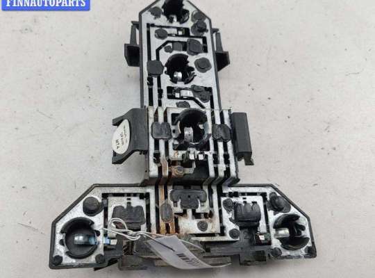 Плата фонаря заднего правого VG2775831 на Volkswagen Golf-4