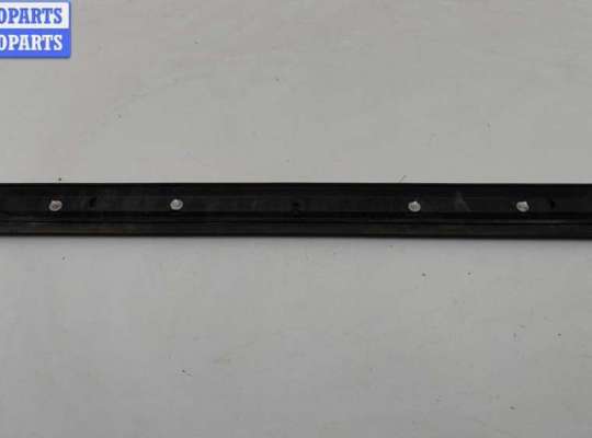 купить Молдинг двери передней правой на Opel Zafira A (1999-2005)