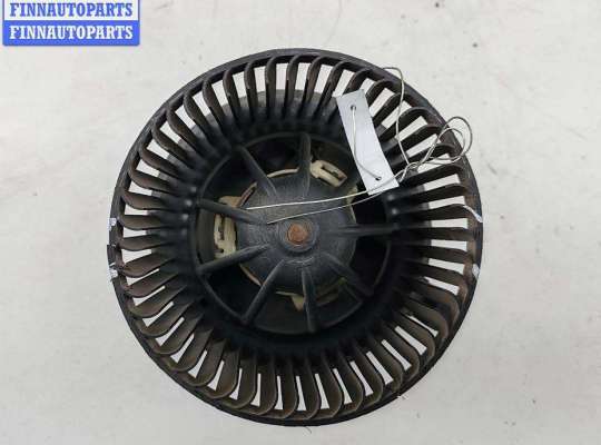 Двигатель отопителя (моторчик печки) RN1573720 на Renault Megane II (2002-2008)