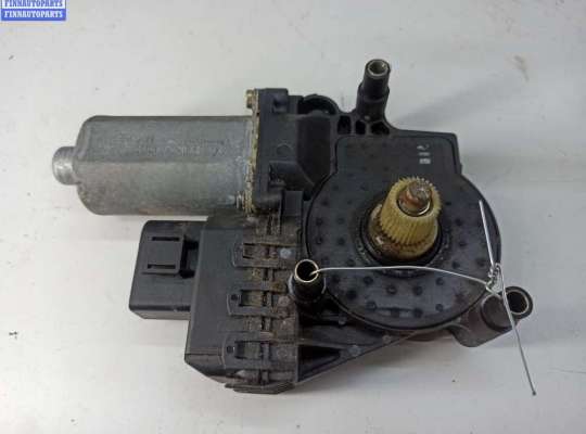 купить Моторчик стеклоподъемника передний правый на Audi A6 C5 (1997-2005)