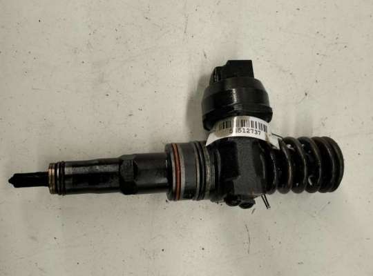 Форсунка топливная VG1855936 на Volkswagen Golf-4