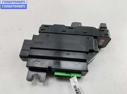 купить Кнопка стеклоподъемника переднего правого на Volvo S60