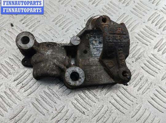 Кронштейн прочее на Peugeot 607