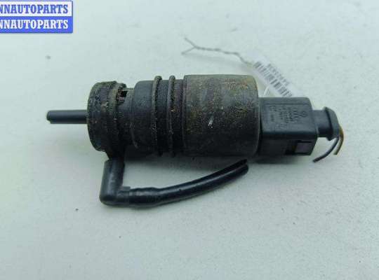 купить Насос (моторчик) омывателя стекла на Volkswagen Passat B5