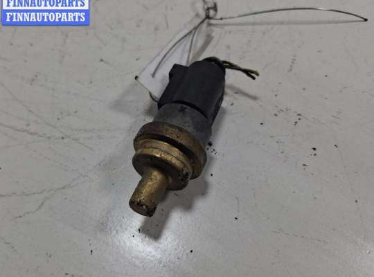 купить Датчик температуры на Volkswagen Passat B6