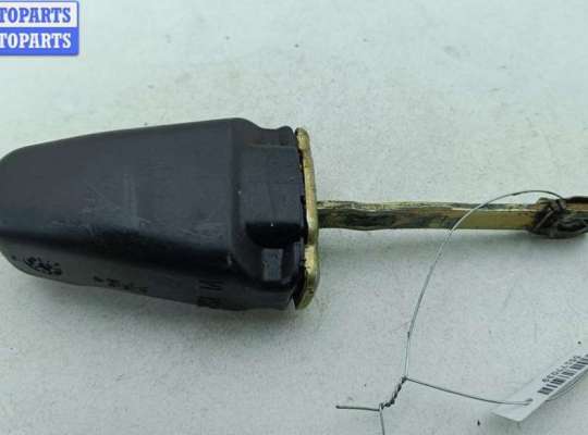 купить Ограничитель открывания двери передней на Volkswagen Passat B4