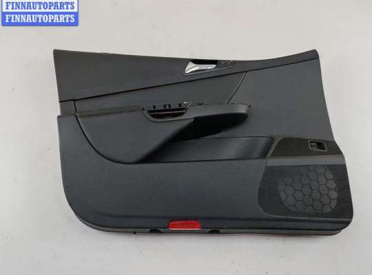 Обшивка двери передней левой (дверная карта) VG2677373 на Volkswagen Passat B6