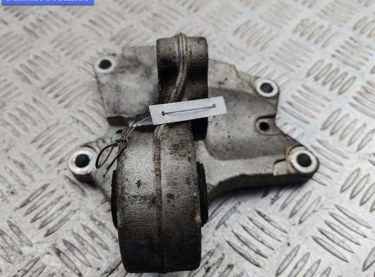 купить Кронштейн крепления на Citroen Xsara Picasso