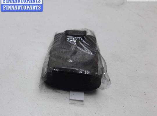 купить Кронштейн радиатора на Volkswagen Passat B5