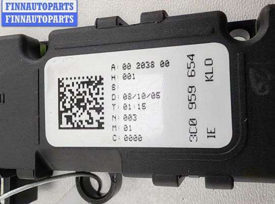 купить Датчик угла поворота руля на Volkswagen Passat B6