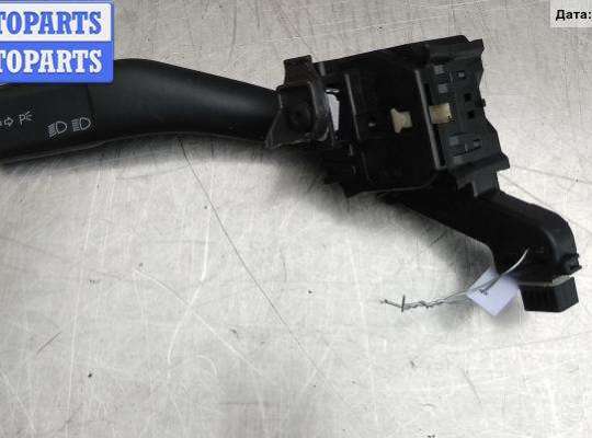 Переключатель поворотов VG2141343 на Volkswagen Golf-5