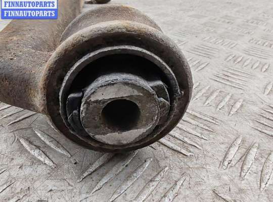 купить Рычаг подвески передний правый на Volkswagen Transporter T4