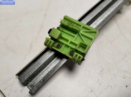 купить Стеклоподъемник электрический задний правый на Renault Scenic I (1996-2003)