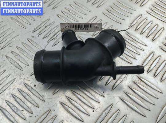 купить Фланец (тройник) системы охлаждения на Volkswagen Bora