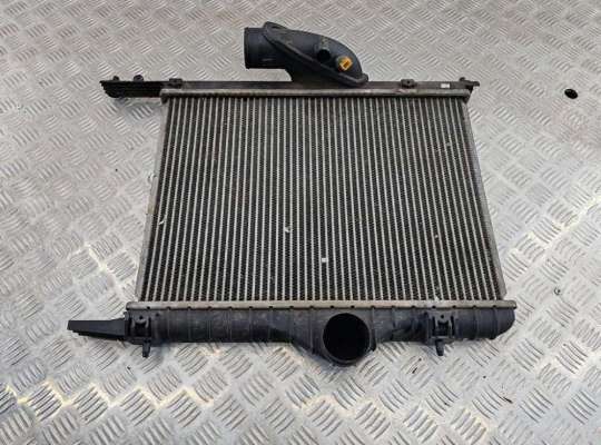 Интеркулер VL586700 на Volvo S40 / V40 (1995-2004)