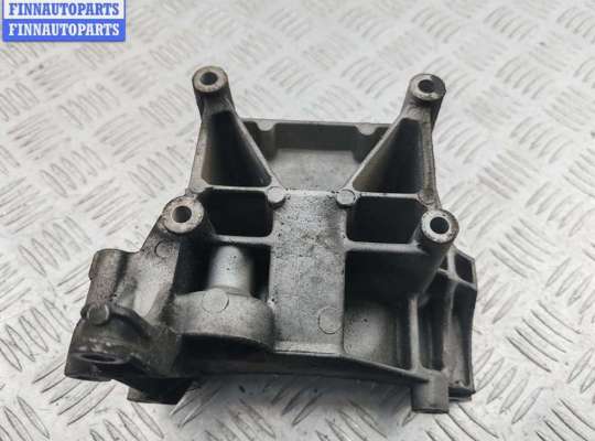 купить Кронштейн генератора на BMW 3 E36 (1991-2000)