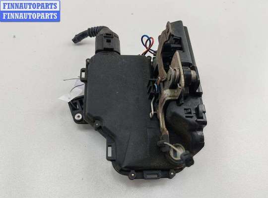 купить Замок двери передней правой на Volkswagen Passat B5