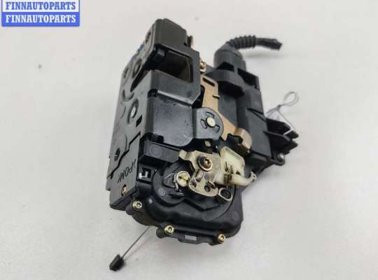 купить Замок двери передней правой на Volkswagen Passat B5