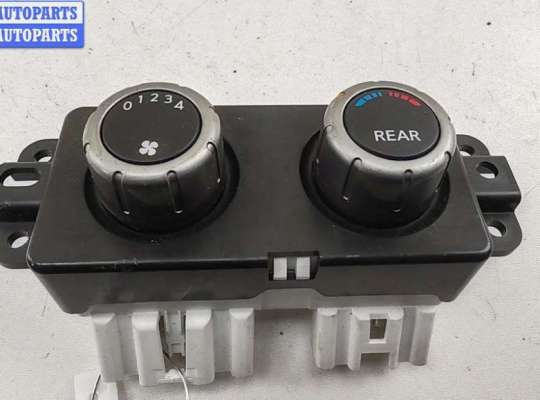 Переключатель отопителя NS983471 на Nissan Pathfinder