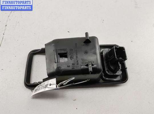 купить Кнопка стеклоподъемника переднего правого на Ford Focus II (2004-2011)