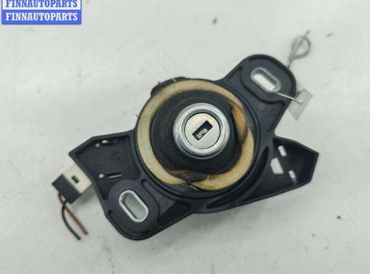 купить Кнопка открывания багажника на Opel Vectra C (2002-2008)