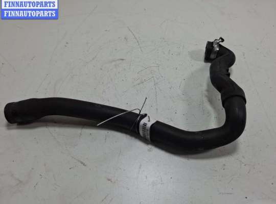 купить Патрубок на Volvo S40 / V40 (1995-2004)