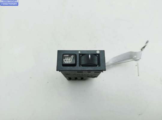 купить Кнопка обогрева сидений на BMW 5 E39 (1995-2003)