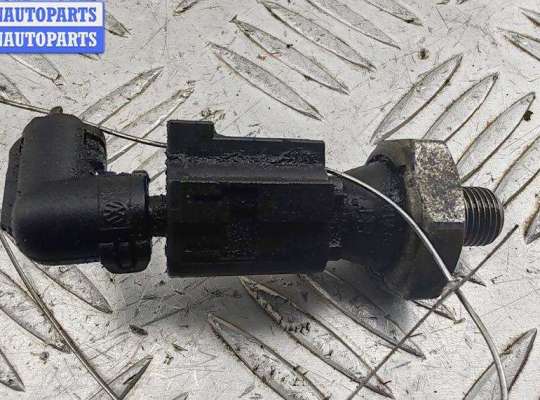 купить Датчик давления масла на Skoda Octavia mk2 (A5 1Z) 2004-2013