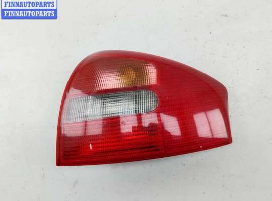 Фонарь задний правый AU1722605 на Audi A6 C5 (1997-2005)