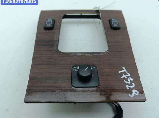 купить Блок кнопок управления стеклоподъемниками на Mercedes C-Class W202 (1993-2000)