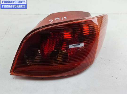 купить Фонарь задний правый на Peugeot 307