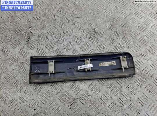 купить Молдинг крышки (двери) багажника на Opel Omega B