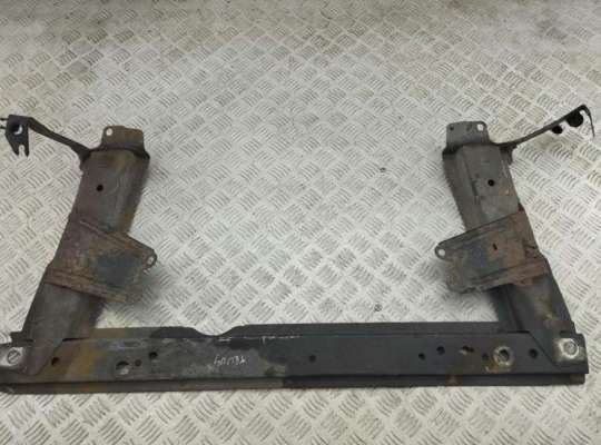 Купить Балка под радиатор на Renault Scenic II (2003-2009) Балка под радиатор RN1620885 на Renault Scenic II (2003-2009)