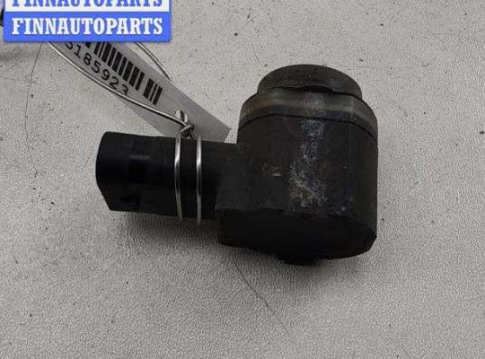 купить Датчик парковки (парктроник) передний на Volkswagen Passat B6