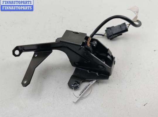 купить Замок стекла двери багажника на BMW 5 E39 (1995-2003)