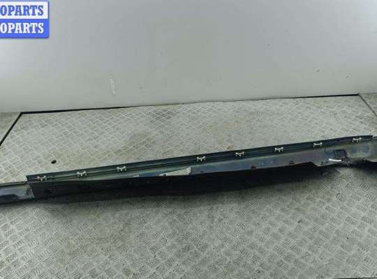 купить Накладка на порог наружная правая на Mercedes E-Class W210 (1995-2002)