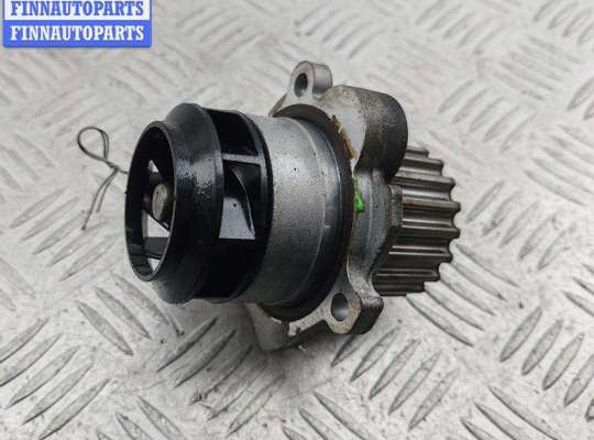 купить Насос водяной охлаждения на Volkswagen Passat B6