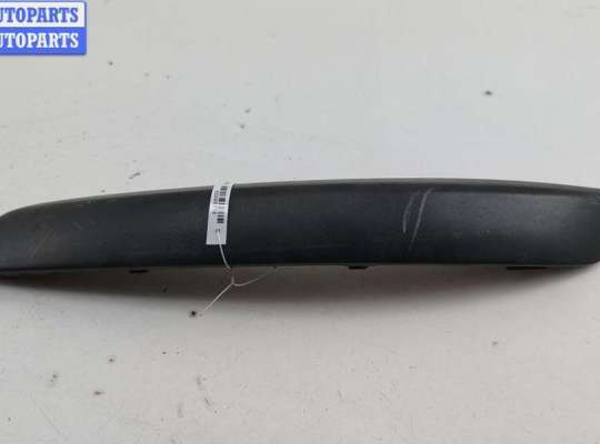 купить Молдинг бампера переднего на Volkswagen Golf-5