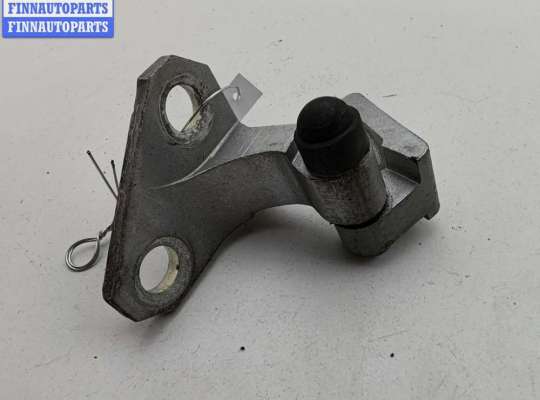 Петля двери передней правой VG2712470 на Volkswagen Passat B6