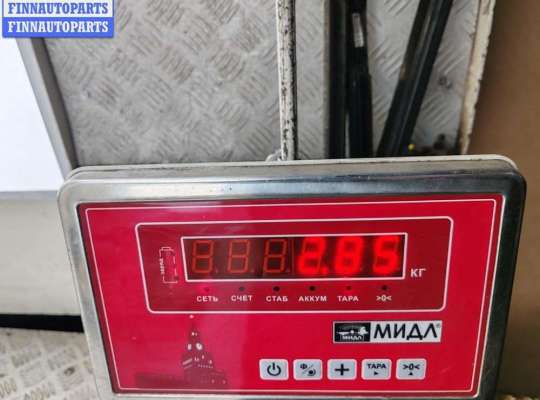 купить Обшивка двери передней правой (дверная карта) на Volvo S60